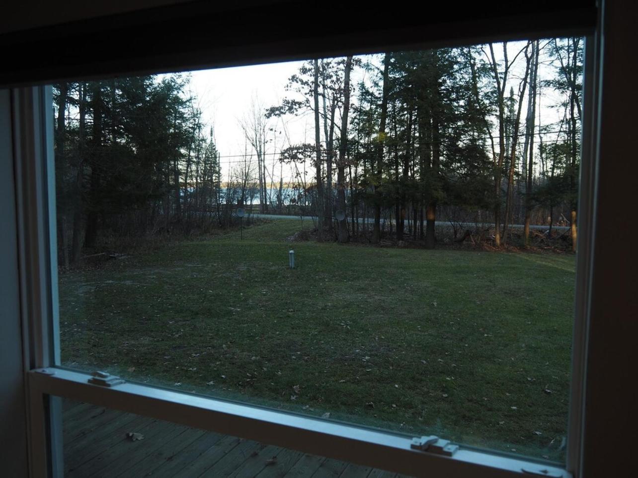 The Green Lake Getaway - Shared Lake Access! Interlochen Экстерьер фото